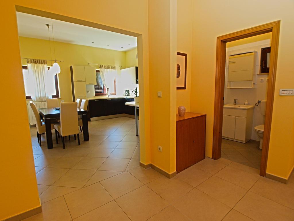 Apartments Milio 1105 Фажана Экстерьер фото