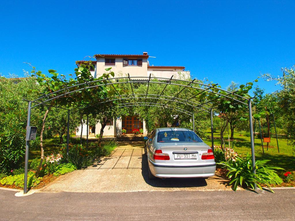 Apartments Milio 1105 Фажана Экстерьер фото